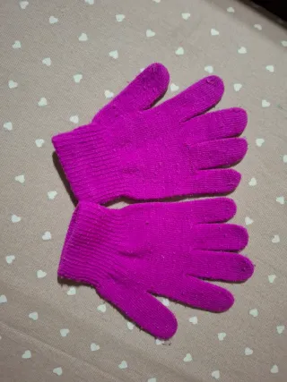 Guantes rosas de lana