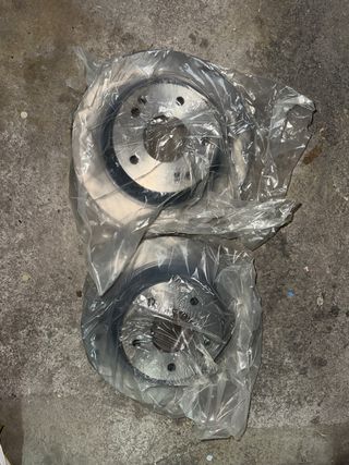 Discos de freno SsangYong Tivoli 2015 nuevos