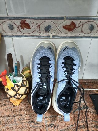 Zapatillas Nike Air Max Azules y Blancas