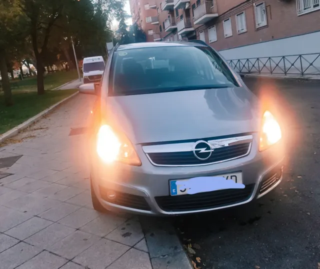 Opel Zafira 2006