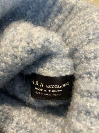 Gorro Zara azul talla M