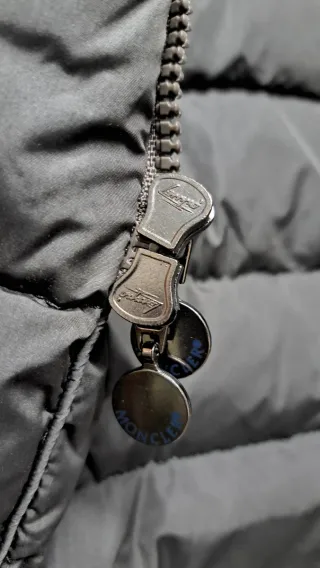 Chaqueta larga Moncler gris