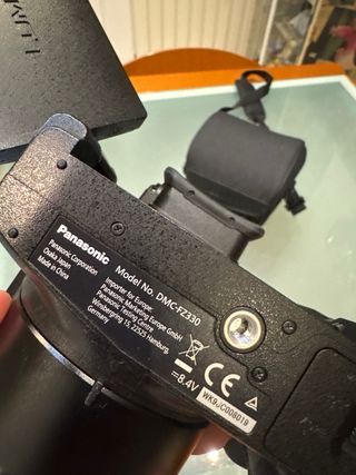 Cámara Bridge Lumix DMC-FZ330