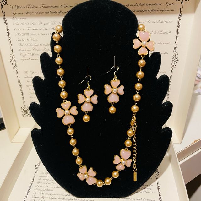 Parure collana+orecchini