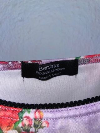 Top de tirantes Bershka Mesh Dragon