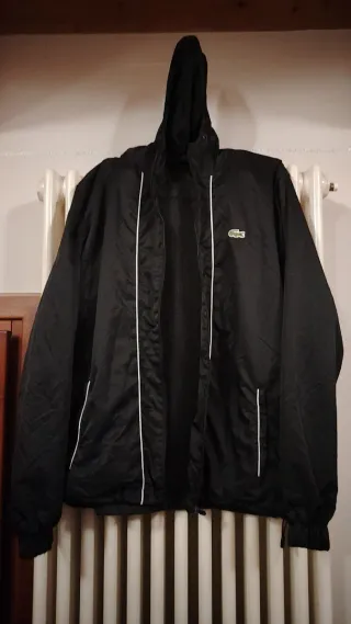 Giacca Lacoste nera con cappuccio