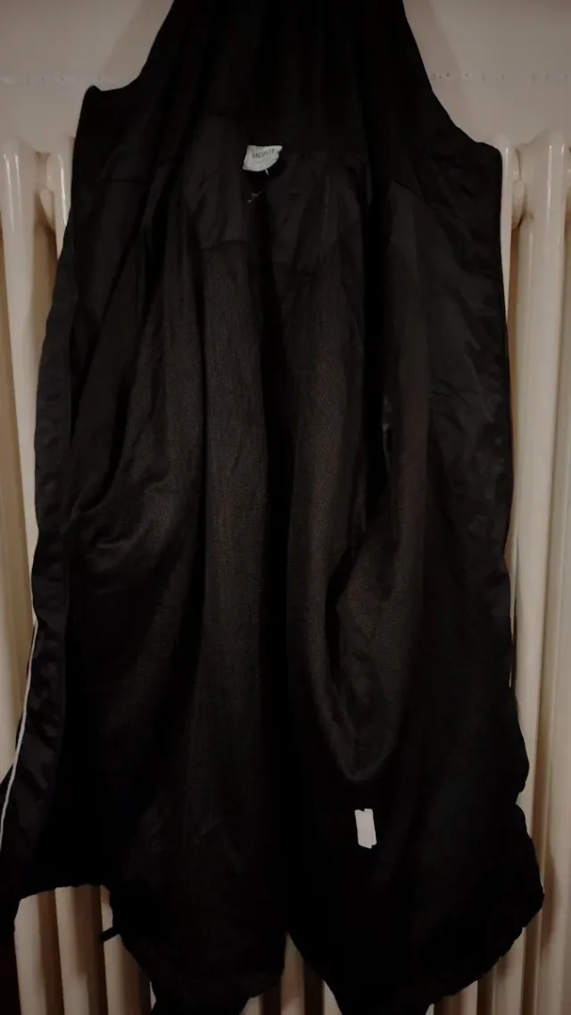 Giacca Lacoste nera con cappuccio