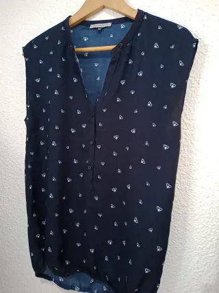 Blusa sin mangas azul marino Talla M