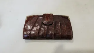Monedero vintage piel recreacion cocodrilo marrón