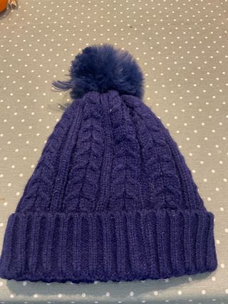 Gorro lana azul oscuro pompón