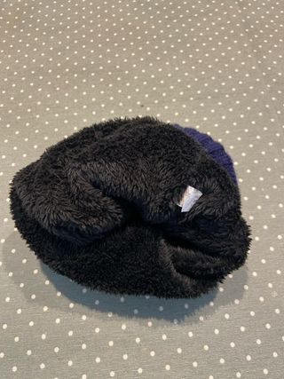Gorro lana azul oscuro pompón