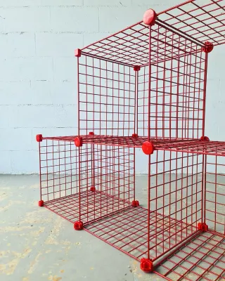 Estantería modular estilo POP.