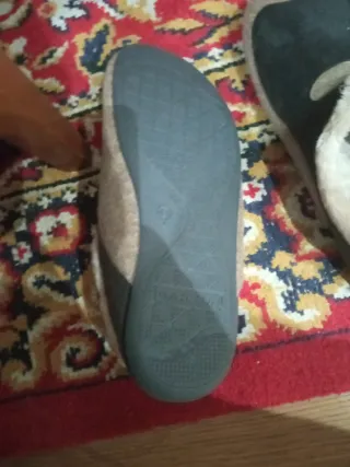 Zapatillas cómodas forradas