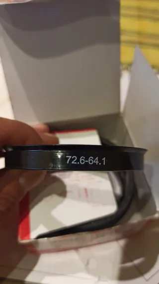 4 Centradores de llantas 72.6-64.1 Nuevos