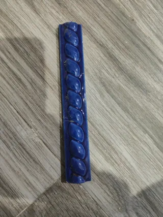 Cenefa decorativa azul