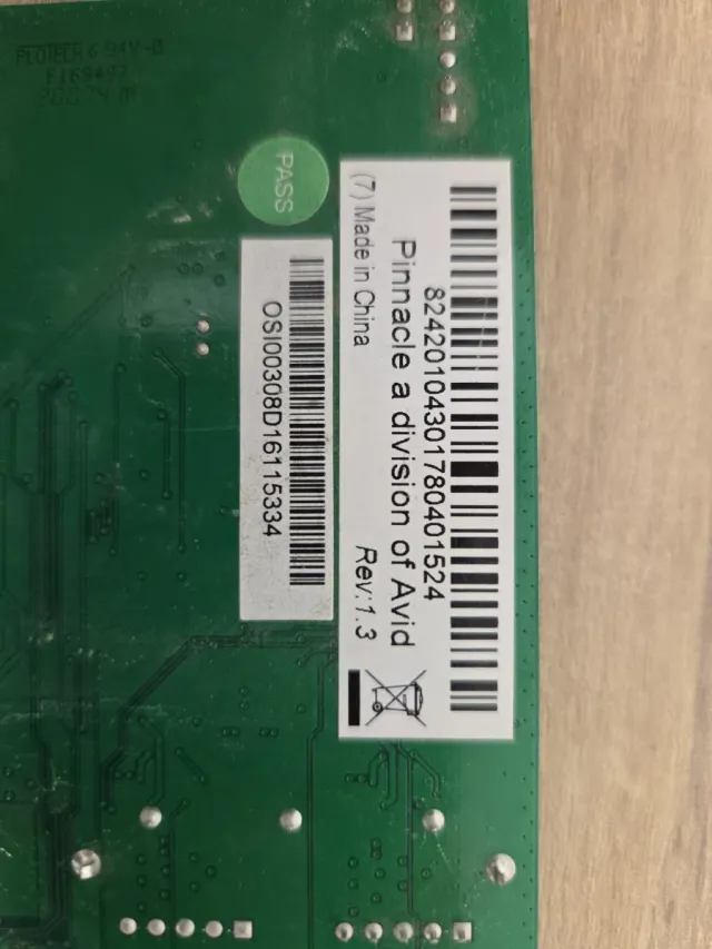 Pinnacle N1879 Tarjeta TV