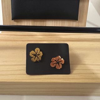 pendientes diseño floral