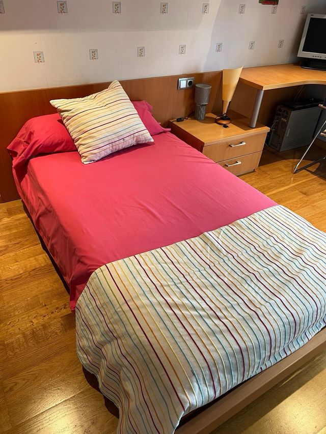 Somier y colchón 105 cm