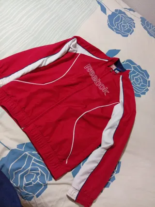 Chaqueta Vintage Reebok Roja