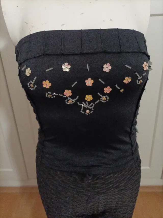 Malla elástica L/XL y Top elástico  . Cazadora