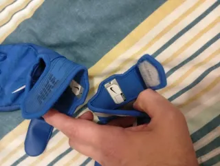 Guantes de fútbol Nike Azules