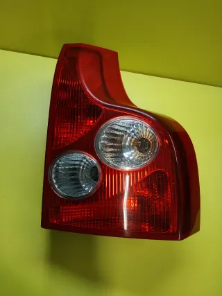 PILOTO TRASERO DERECHO VOLVO XC90 XC-90