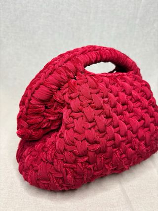 Borsa uncinetto clutch rosso ciliegia