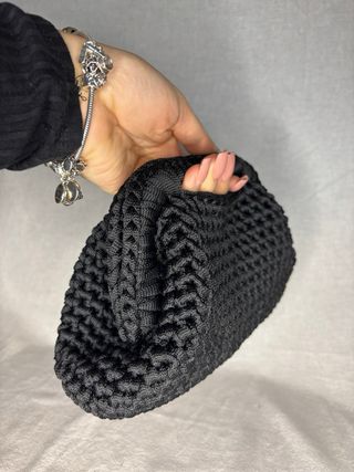 Borsa clutch uncinetto nera