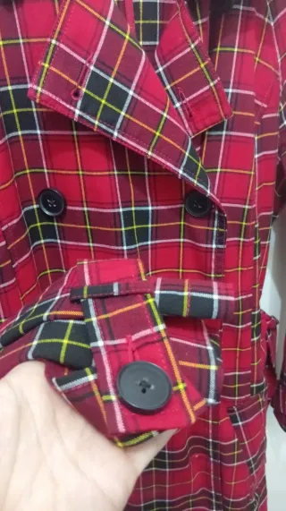 Gabardina cuadros oversize Stradivarius Talla S