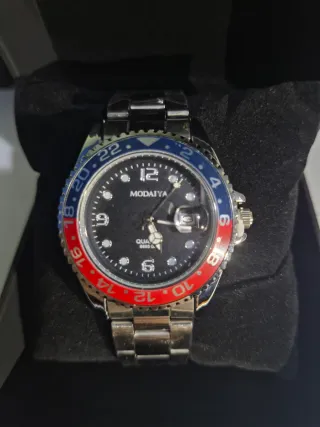 Reloj MODAIYA Elegante Negro y Plateado