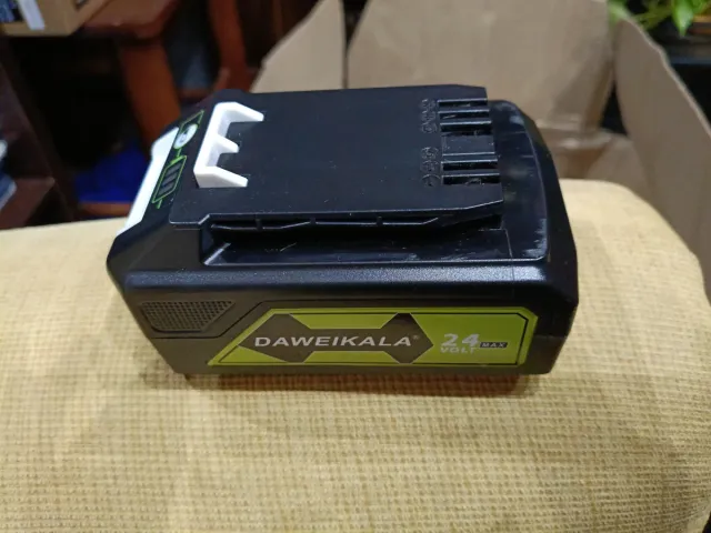 Batería DAWEIKALA 24V MAX