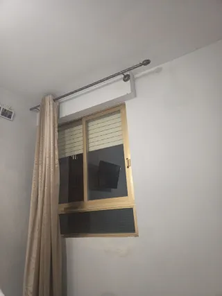 Ventana 120x144 y Puerta 84x210