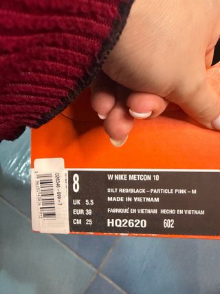 Nike Metcon 10 per CrossFit oro/rosa