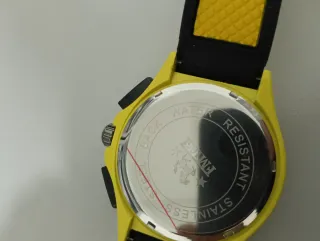 Reloj Ferrari SCUDERIA FERRARI Negro/Amarillo