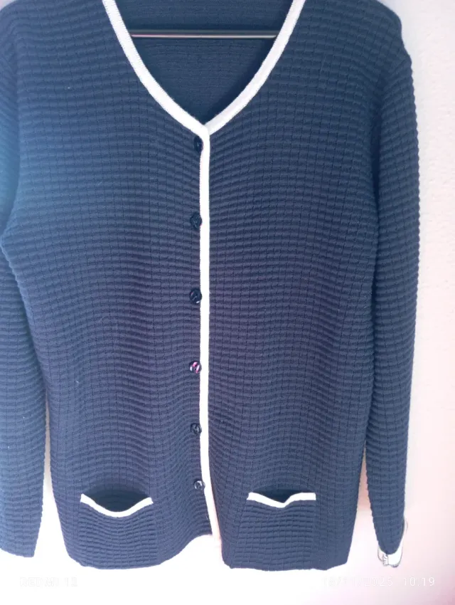 Chaqueta de punto con botones