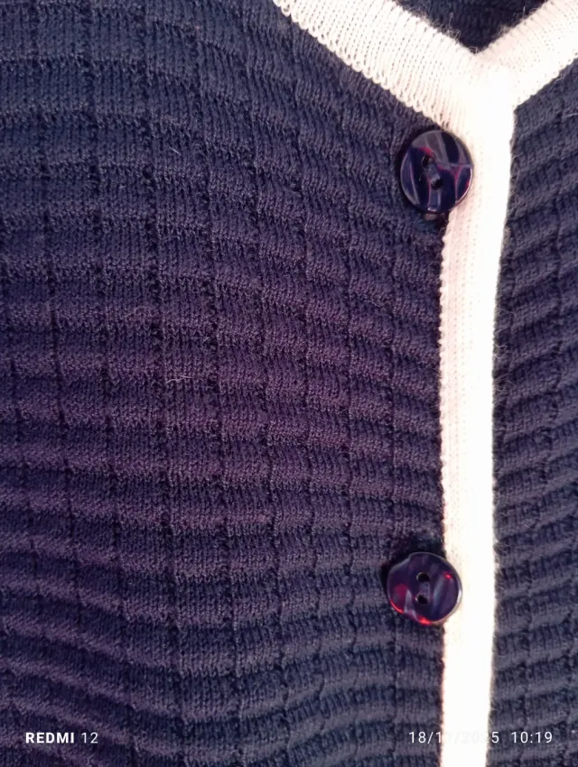 Chaqueta de punto con botones