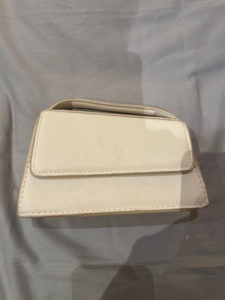 Bolso pequeño blanco de cuero