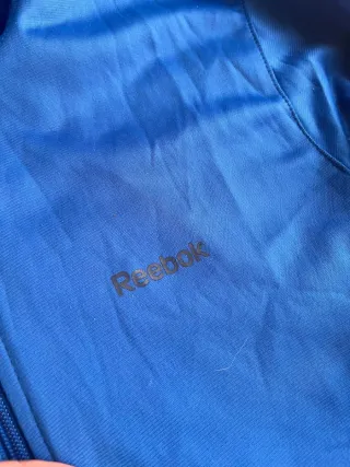 Chaqueta deportiva Reebok azul marino