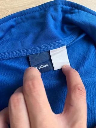 Chaqueta deportiva Reebok azul marino