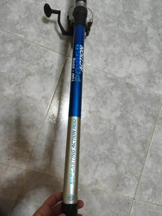 Caña de pescar telescópica con carrete