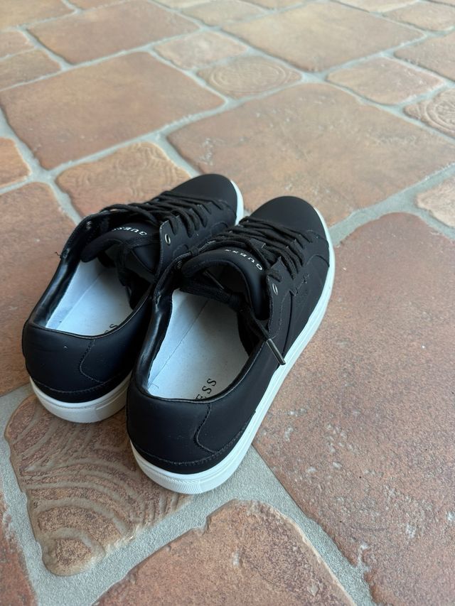 Zapatillas Guess Todi Piel Sintética Talla 43