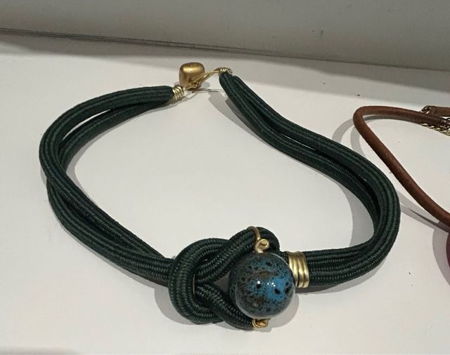 Lote 10 collares variados