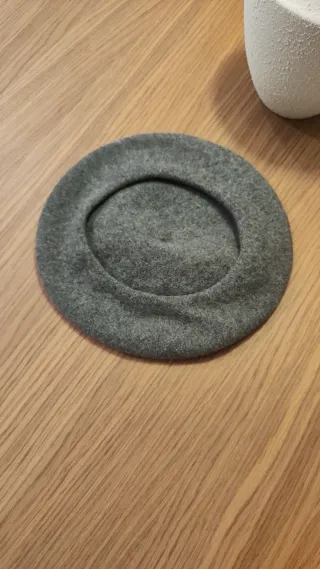 Gorro boina gris H&M