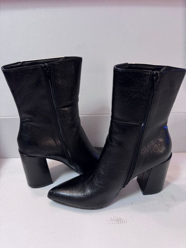 Botas Marypaz tacón medio-alto negras