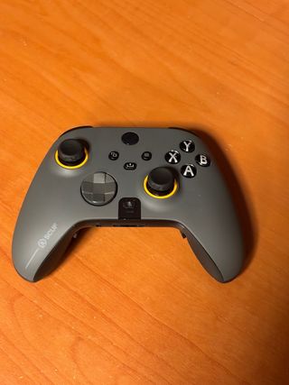 Mando Scuf Instinct Pro Gris