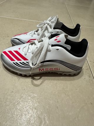 Botas de fútbol Messi para niños
