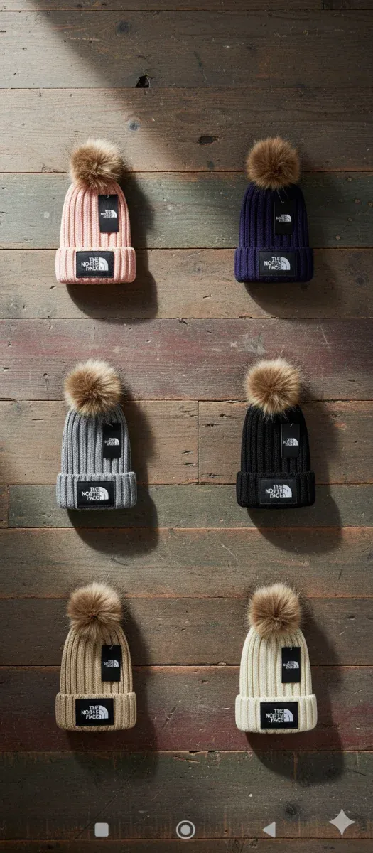 Gorros The North Face con pompón