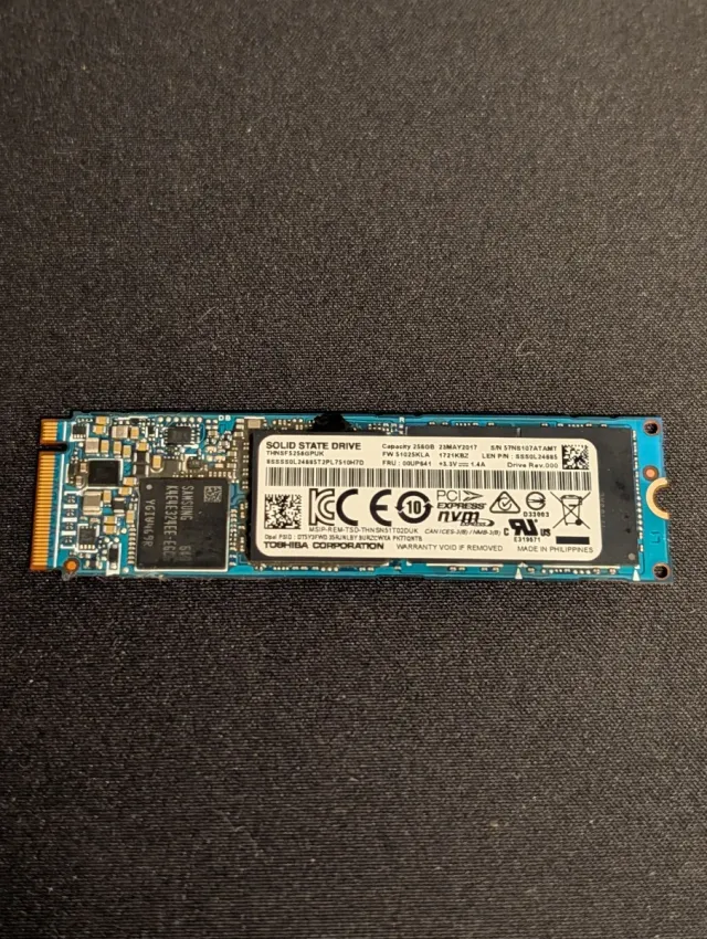 SSD NVMe M.2 256GB Toshiba