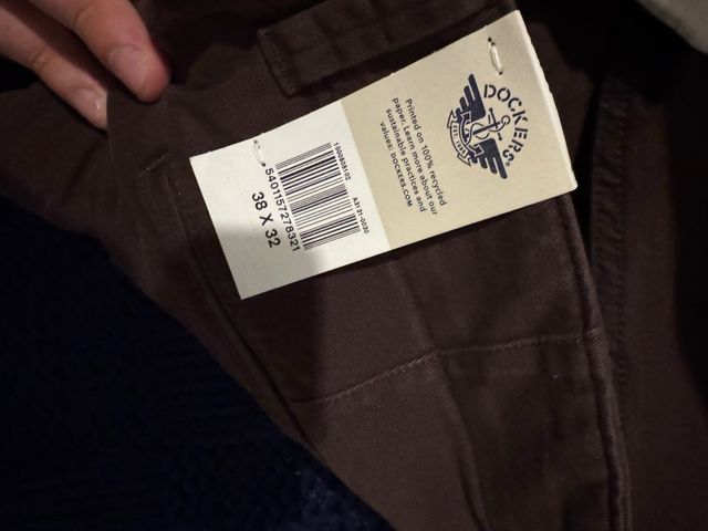Pantalón Dockers California Khaki Slim Fit W38L32