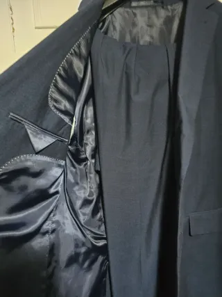 Traje DiBye azul marino 56-48